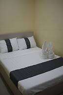 Rusville Hotel & Residences