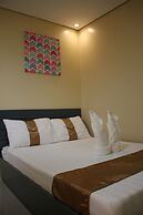 Rusville Hotel & Residences