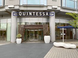 Quintessa Hotel Osaka Bay