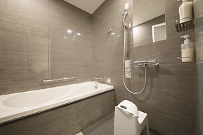 Quintessa Hotel Osaka Bay