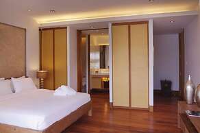 The Pearl of Naithon