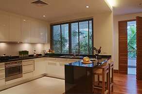 The Pearl of Naithon