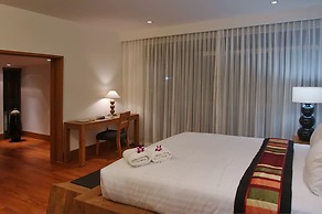 The Pearl of Naithon