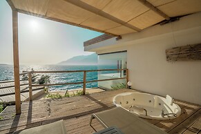 Mandalina Luxury Suites