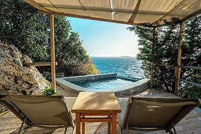 Mandalina Luxury Suites