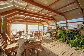 Mandalina Luxury Suites