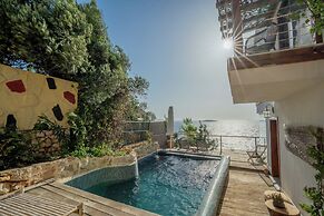 Mandalina Luxury Suites