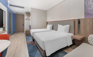 Holiday Inn Express Wuhan Jinyin Lake by IHG