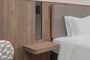 Holiday Inn Express Wuhan Jinyin Lake by IHG