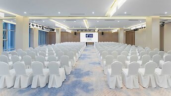 Holiday Inn Express Wuhan Jinyin Lake by IHG