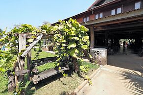 Khaothone River View Resort