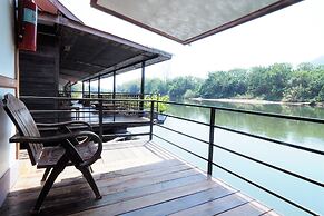 Khaothone River View Resort