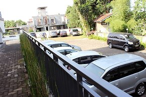 Setra Priangan Guesthouse