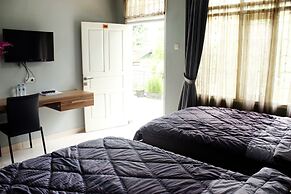 Setra Priangan Guesthouse