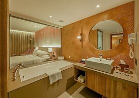 Welcomhotel by ITC Hotels, Ashram Road, Ahmedabad