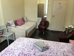 VLADSTAR Inn - Hostel