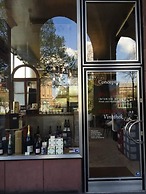 1 bedroom apartment in prime location