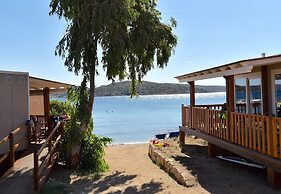 Isola dei Gabbiani - Land of Water