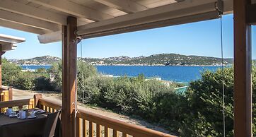 Isola dei Gabbiani - Land of Water