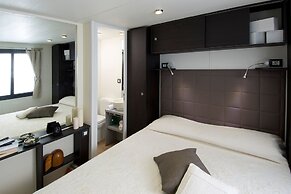 Isola dei Gabbiani - Land of Water