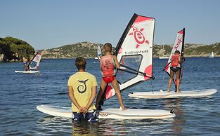Isola dei Gabbiani - Land of Water