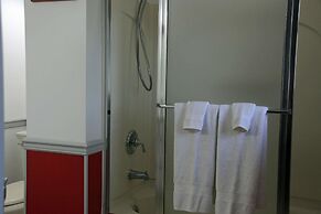 Carriage Corner Bed & Breakfast