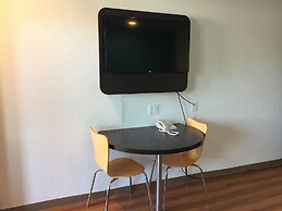 Motel 6 San Bernardino, CA - Downtown
