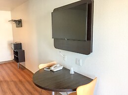 Motel 6 San Bernardino, CA - Downtown