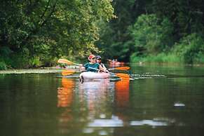 The River Belle Inn
