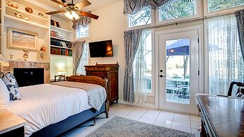 The River Belle Inn