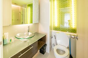 Grande Caribbean Condotel by Narintorn