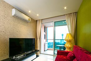 Grande Caribbean Condotel by Narintorn