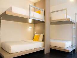 Wake Up Aonang Hotel