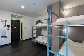 Wake Up Aonang Hotel