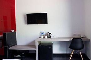 Wake Up Aonang Hotel