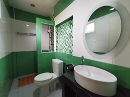 Smile Resort Sriracha