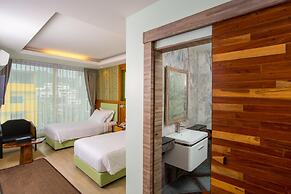 Triple B Boutique Residence