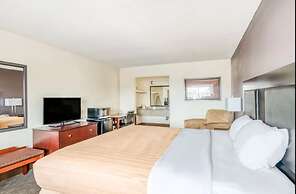 OYO Hotel Alexandria LA - Hwy 165