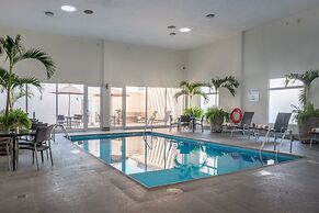 Holiday Inn Express & Suites Silao Aeropuerto - Terminal by IHG