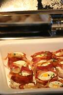 Hilton Linzhi Resort