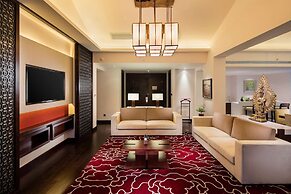 Hilton Linzhi Resort