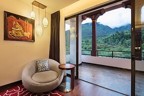 Hilton Linzhi Resort