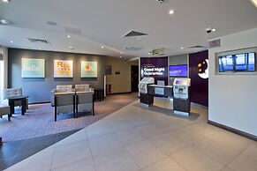 Premier Inn Slough Central South