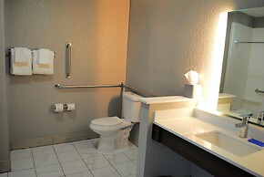 Holiday Inn Express & Suites Columbia City by IHG