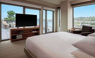 Hyatt Regency Lake Washington at Seattle’s Southport