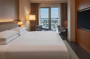 Hyatt Regency Lake Washington at Seattle’s Southport