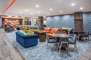 La Quinta Inn & Suites by Wyndham Owasso