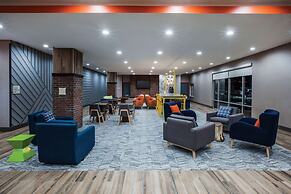 La Quinta Inn & Suites by Wyndham Owasso