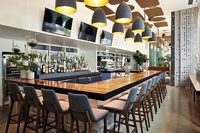 YOTEL Boston