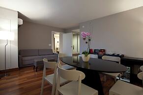 NH Curitiba The Five